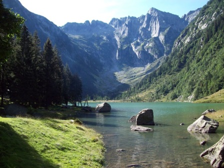 Lago di Cama
