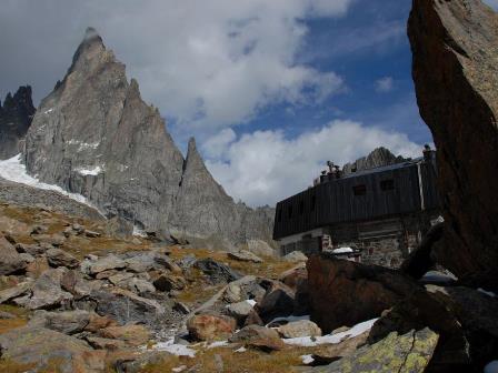 Rifugio Monzino