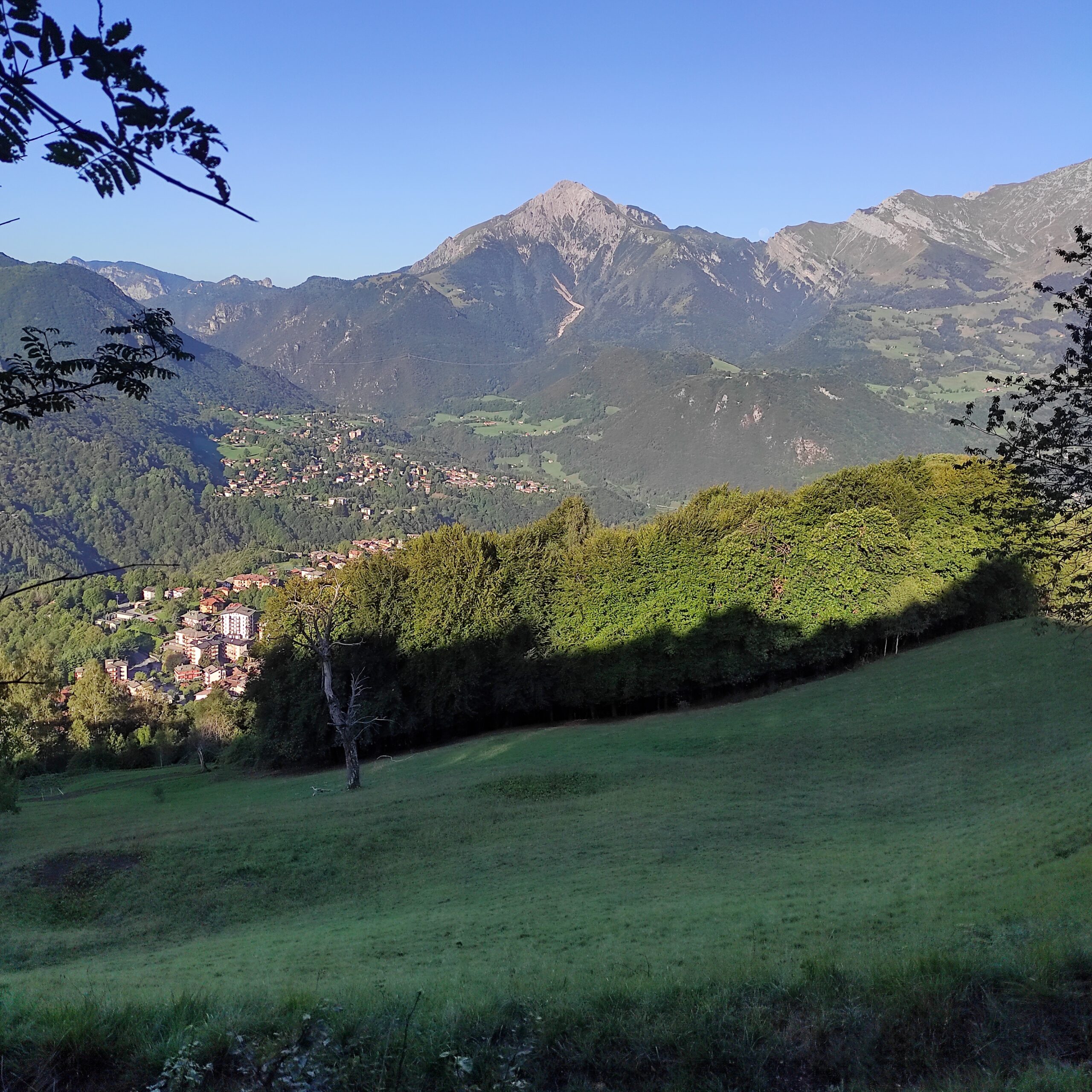 Panorama dal Rifugio Lecco